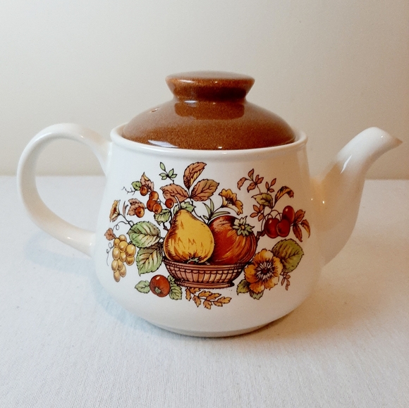 1960's Vintage Sadler Teapot - Picture 3 of 4